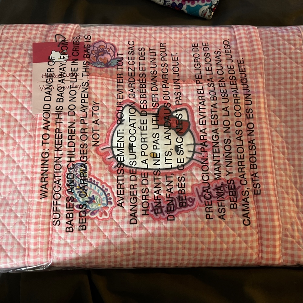 Vera Bradley x Hello Kitty large tote